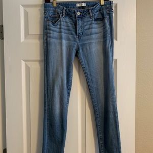 Women’s Skinny Jeans